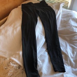 Lululemon reversible wunder under leggings!